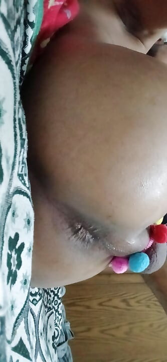 My step-daughter is erased by playing with my big ass and inserting my fingers and artificial cock in it and hitting her with pa
