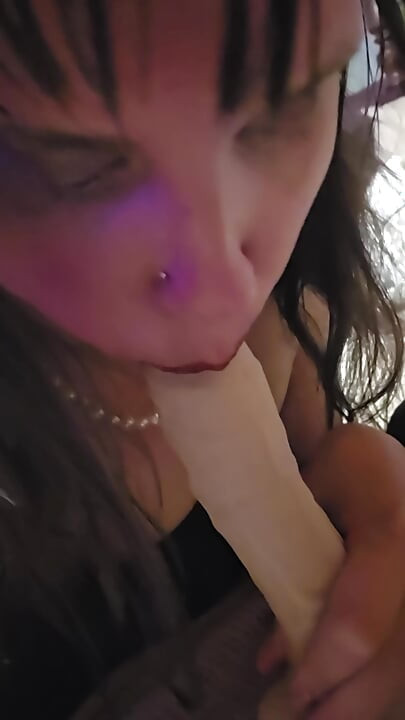 用我的成人劇院蕩婦嘴