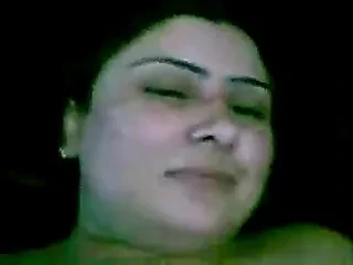 Phat Pakistani MILF .. part 1 of 2