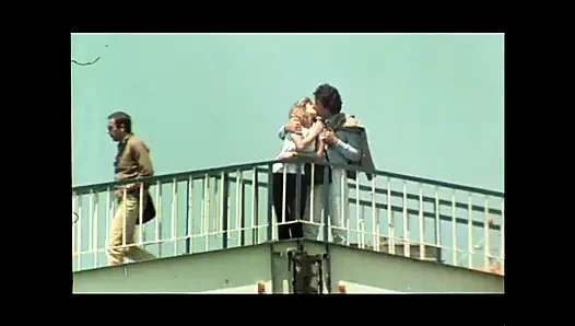 Moana pozzi in: "Valentina Ragazza calore'da" - (orijinal