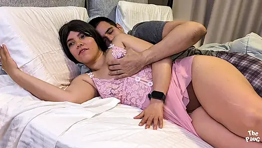 Я перепутал задницу своей девушки с огромной MILF моей мачехи