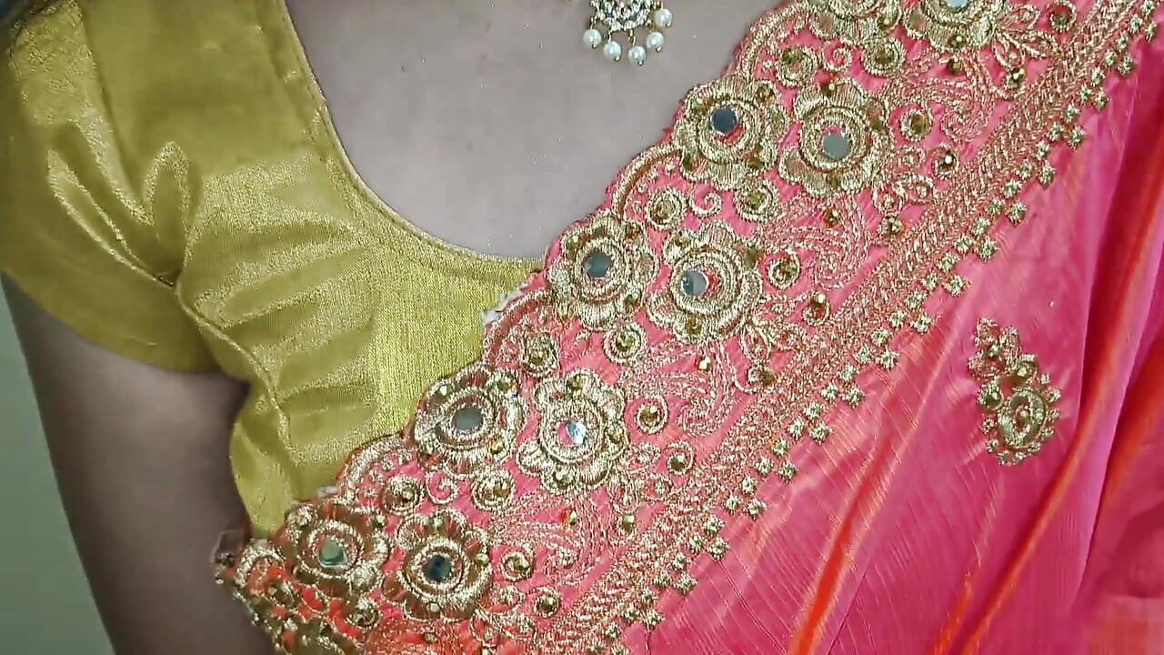 Telugu Cheating Wife Fuck with Neighbour