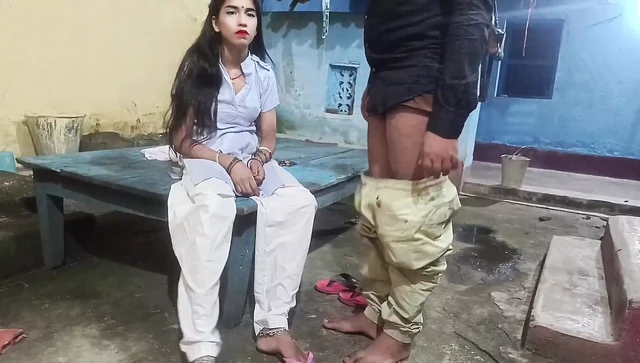 First time indian cute girlfriend outdoor sex desi sex