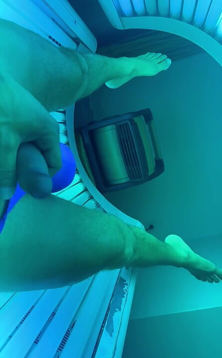 Tanning bikin aku sange dan sange berat