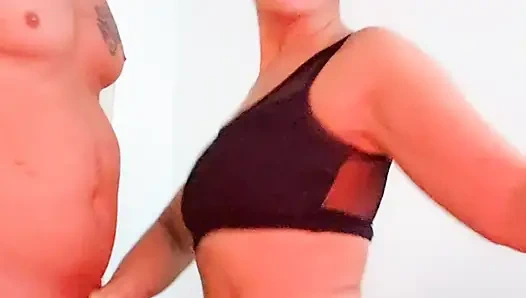 Ich will lutschen, nur schönen schwanz, meine blonde hure hat einen gebracht.