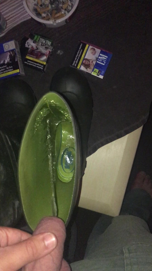 Piss in Rubber Boots