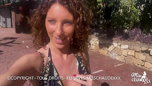 🇫🇷Misschaudexxx, ben kötü hissediyorum ve teleferikte sikiliyorum