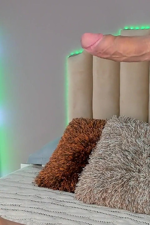 Güzel kız sevişiyor ve yaramaz davranıyor, bakış açısı misyoneri