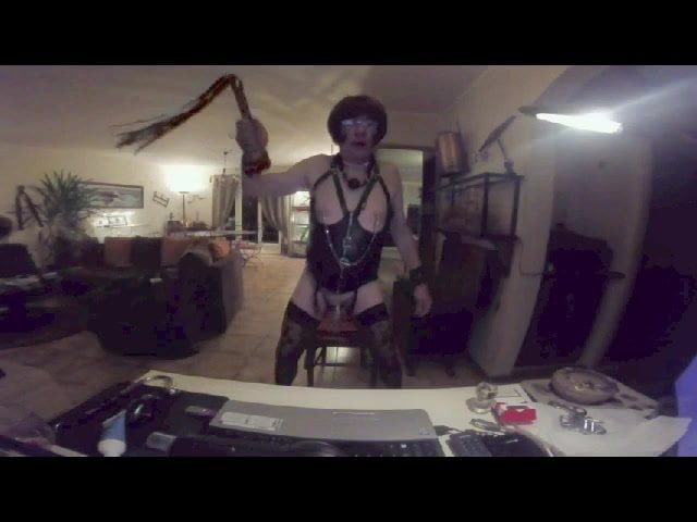 Cam BDSM avec maitresade44
