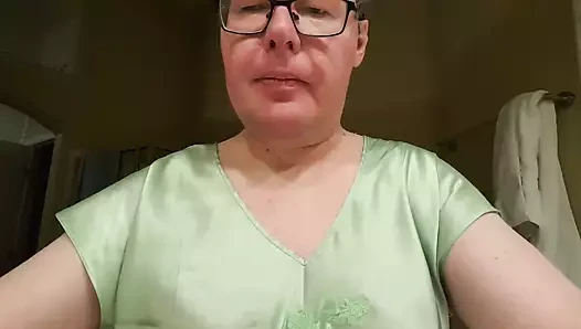 iç çamaşırında crossdressing