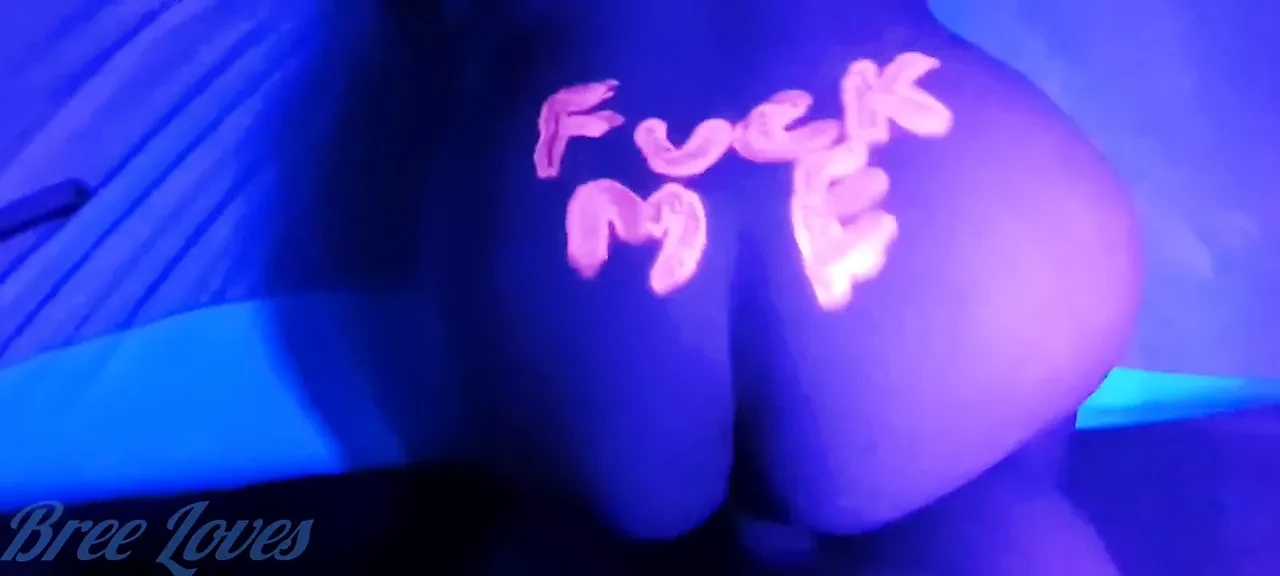 Pawg gets fucked from behind