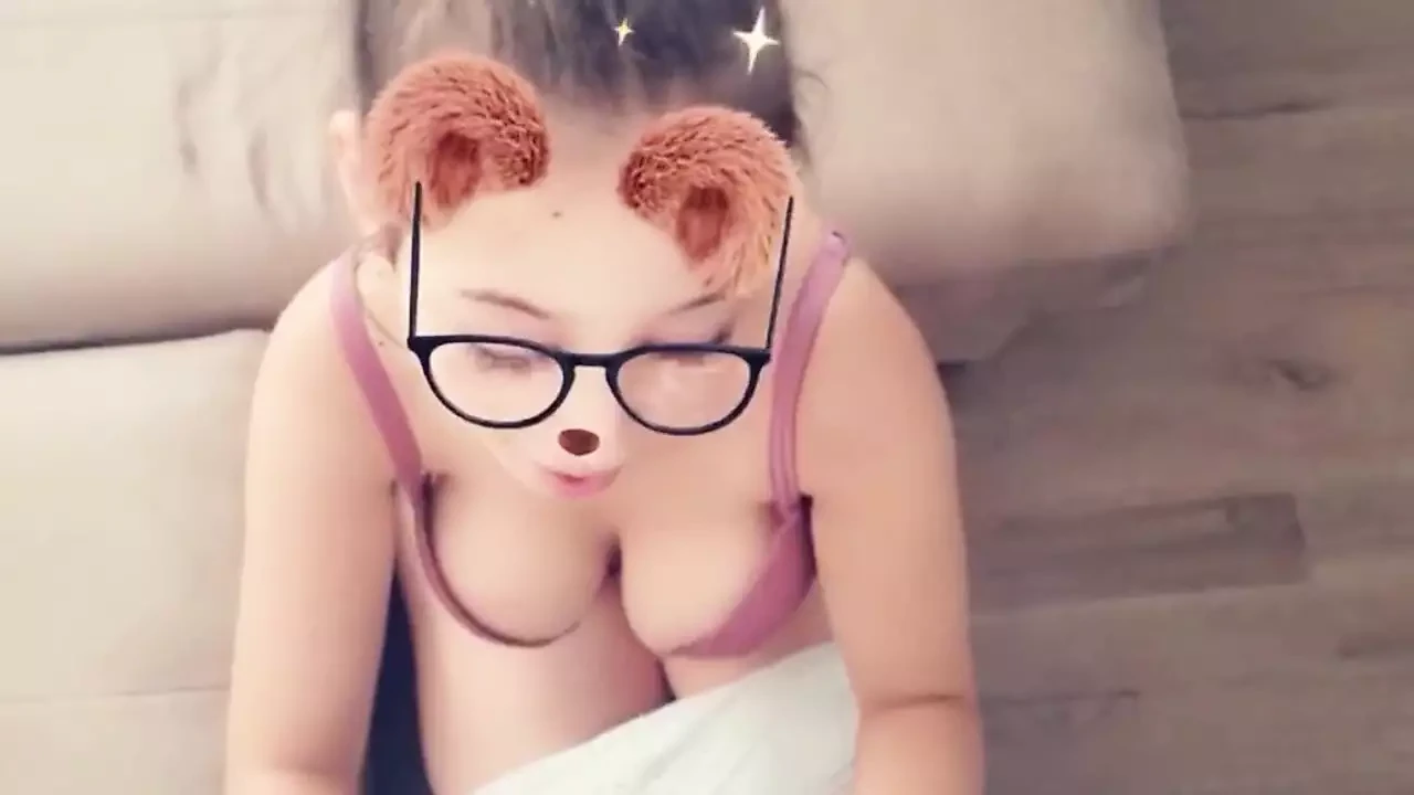 Sucking hard cock with snap face