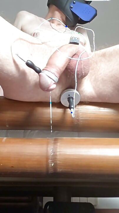If You Like Edging Videos and Dicks That Drips This Video Is for You