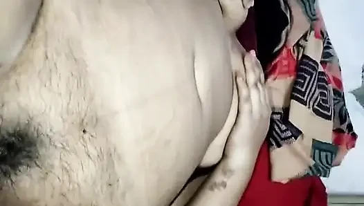 Meri Randi biwi lund maang rahi hai