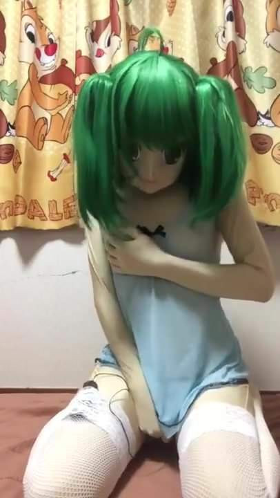 kigurumi masturbating with vibrator