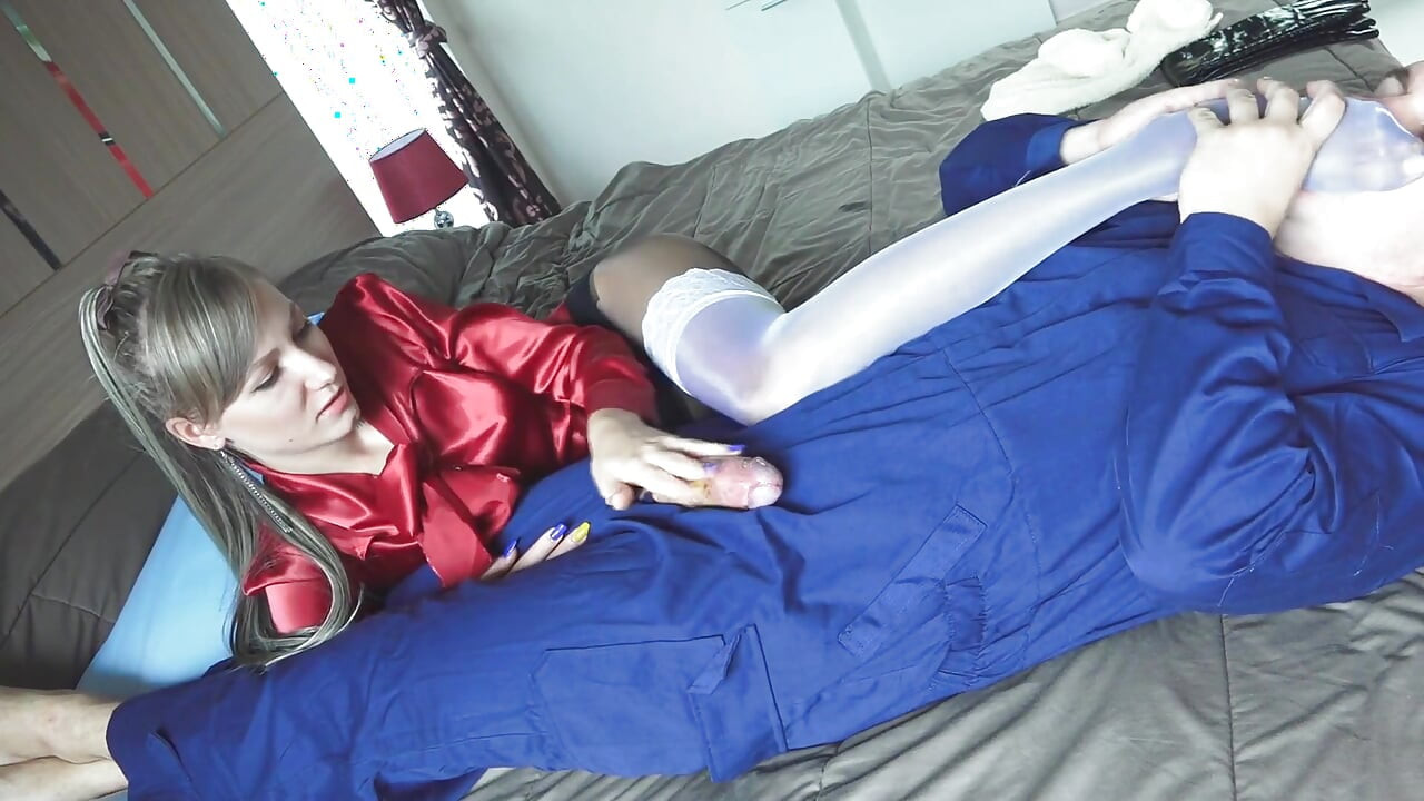 มึงจะคลั่งไคล้ขาไนลอนของกู