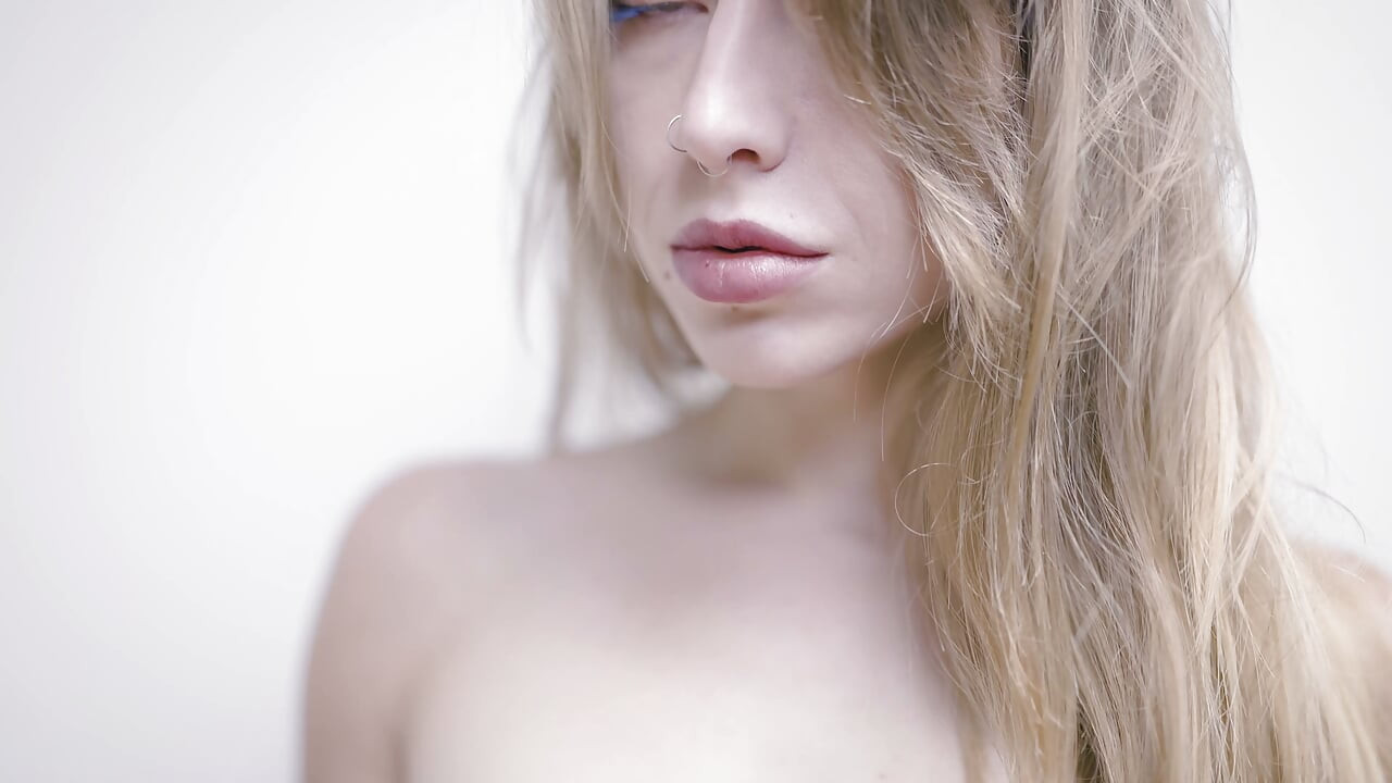 Behind the Scenes - Anastasiia Full Nude