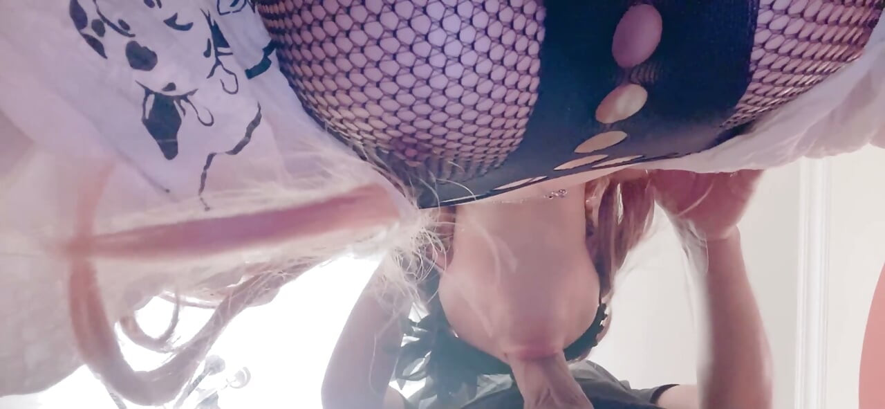 My hot big ass secretary wants to earn more money