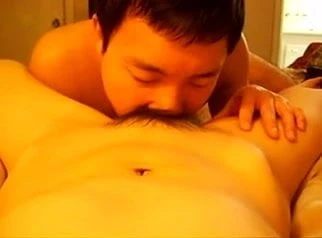Eating Amateur Hiary Pussy 2