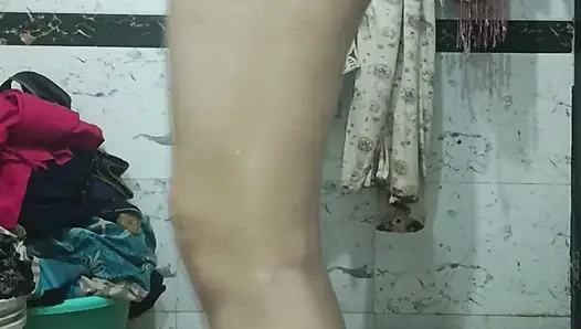 Priya bhabi ateşli video çekimi