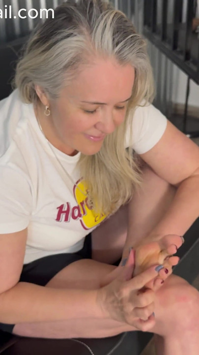 Empressbellasadic's Toe Jeam Is Sacred