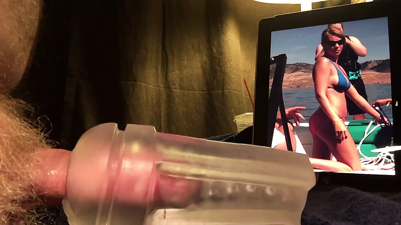 Pretending to have sex with my cousin, cum inside fleshlight