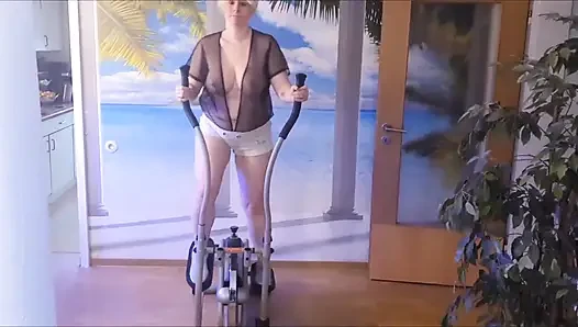 A Bottle Fucked While Exercising