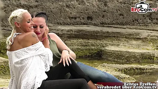 German outdoor blowjob of two women on vacation in Mallorca