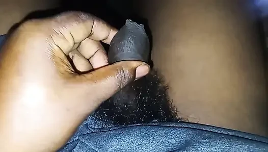 Hintli erkekler sakso çekiyor, kendini musterbasyon, küçük penis
