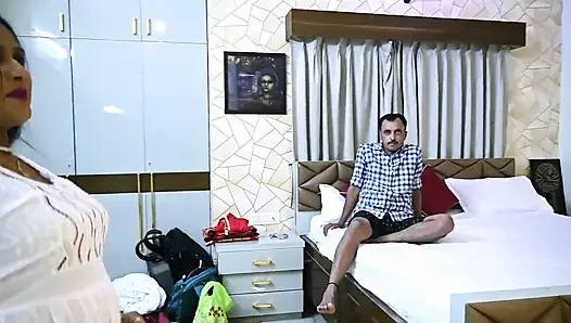 Mature Indian Nude Dancer Fuck in Hotel by Client