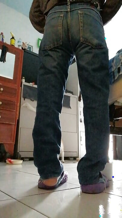 No breeches