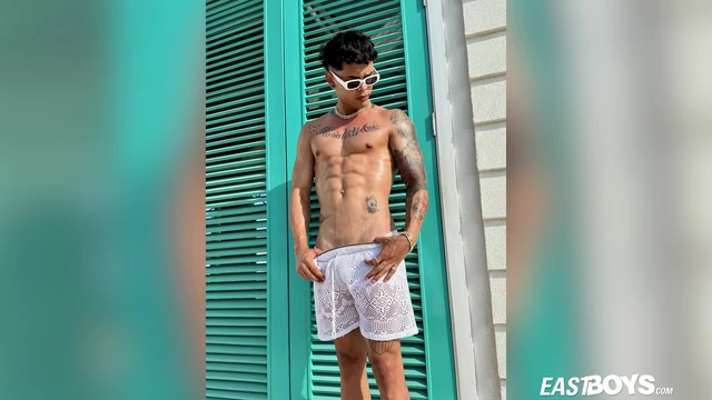 Hot muscle latino boy Chris Heria photo compilation