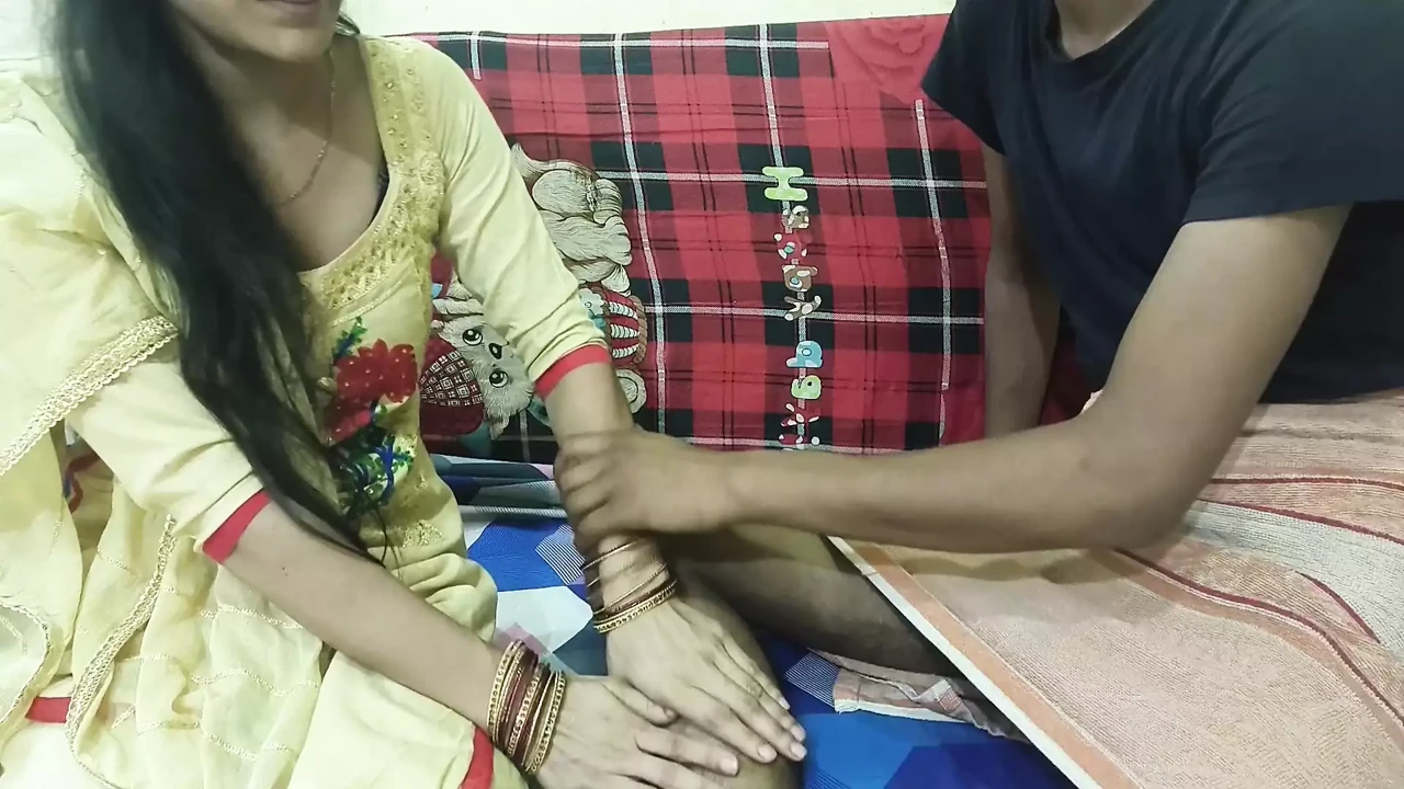 indian bhabhi ko jabrdasti khich ke choda