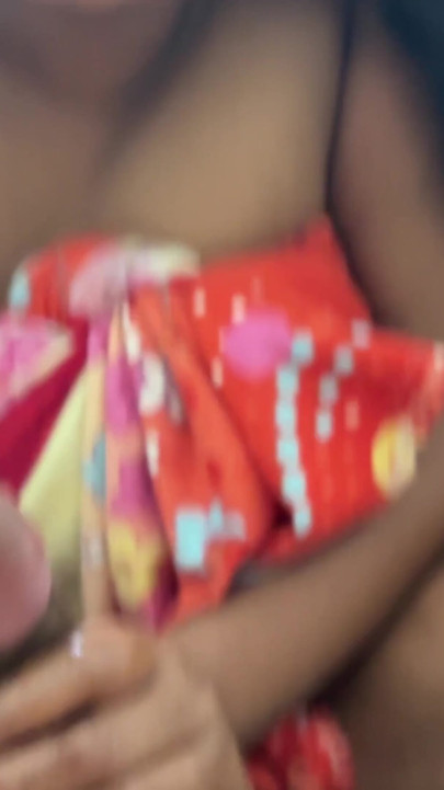 Bhabi gave me nice oiling in private room | Clip 1