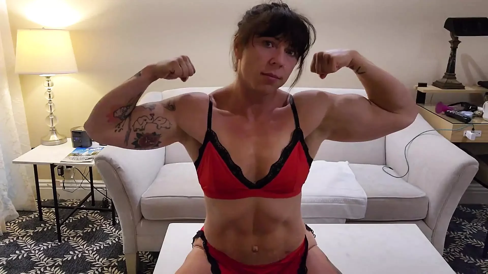 Σέξι strip flex και squirt