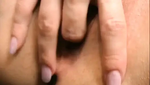 Harika seksi büyük memeli orta yaşlı seksi kadın götten sert sikiliyor ve yüzüne büyük yarakla boşalıyor amatör