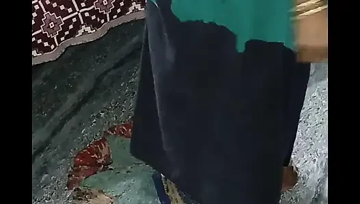 Sex big tits woki bhabhi ko pani magan ke vahne fucked diya