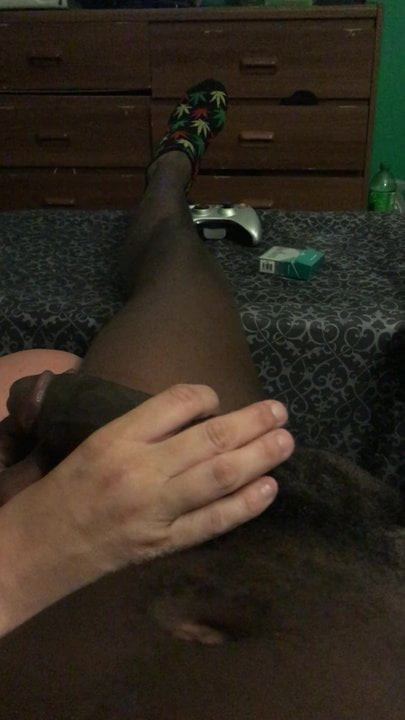 Jess loves to suck her bae bbc