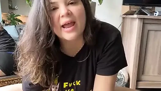 Live streaming bareng dani valentina
