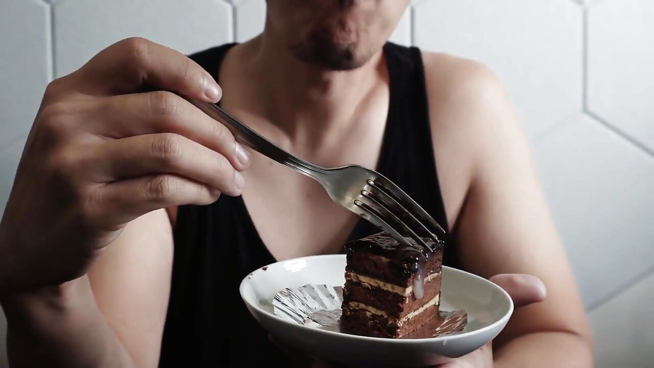 Asian Birthday Boy's Special Cake Topping!