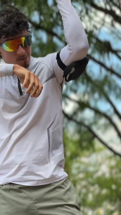 First Time He Is Filmed Cruising
