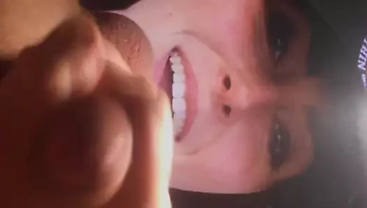 Sharon Den Adel
