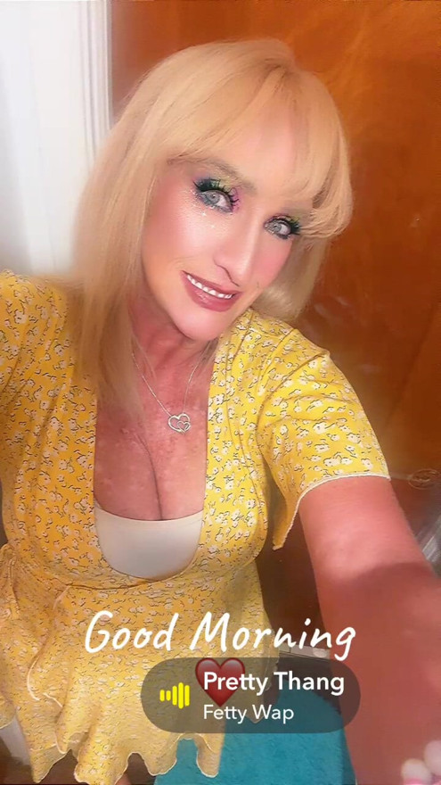 Pretty Blonde Babe