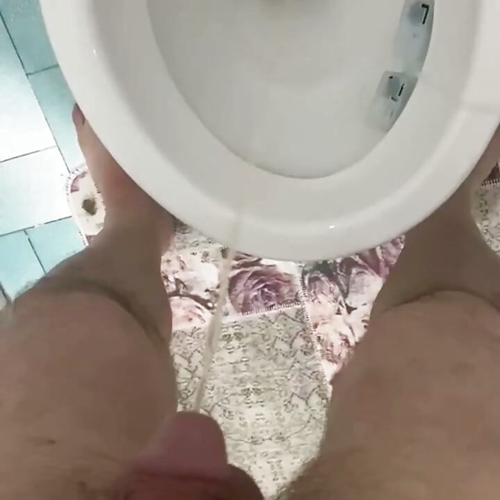 Turkish Hairy Cock Pee Video