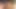 Schlampe Ebenholz mit kahler Muschi squirtet mit Fickmaschine