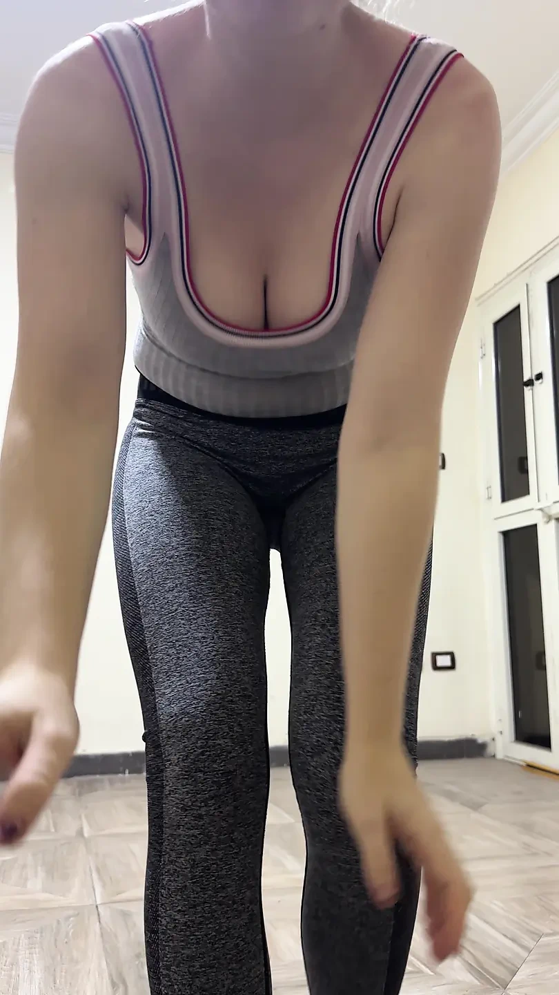 Hot Body and Skin-tight Leggings