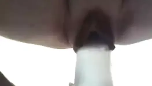 Horny Squirting Mature Pussy