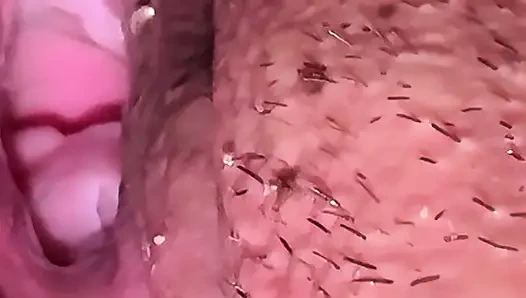 Brunette Squirt: Magic Fingers and Uncontrolled Squirts