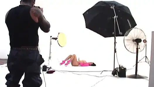 Фотосессия В Розовом И Белом С Участием Tera Патрик