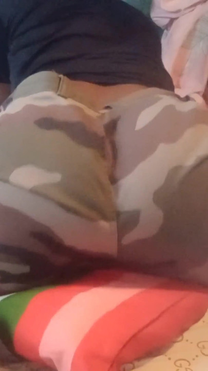 Kompilasi bonggol bantal cakap kotor